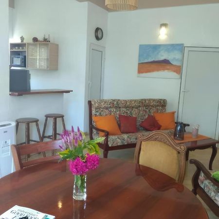 Bed and Breakfast Les Antigones Port Mathurin Exterior foto